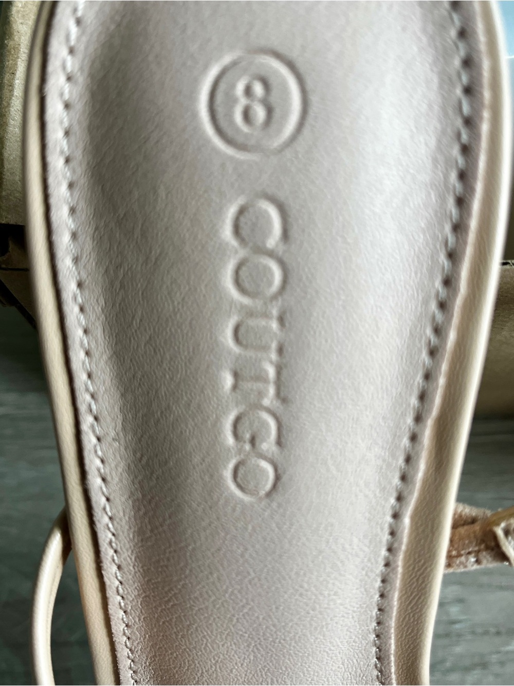 NIB Coutgo Women’s Strappy Kitten Heels Square-Toe Sandals Beige Size 8 - Picture 3 of 9